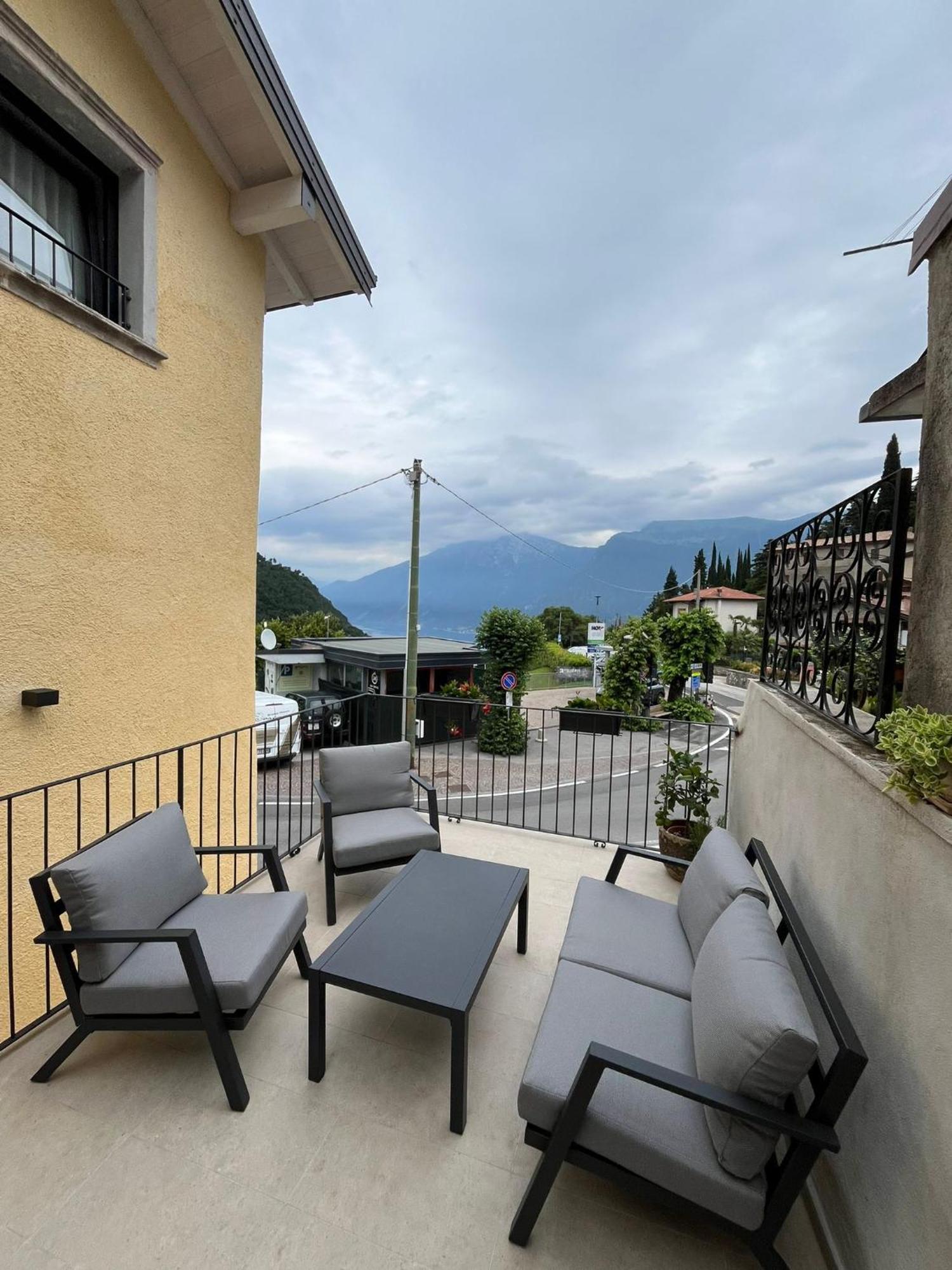 Stella D'Oro - Hotel&Apartments Tremosine Zimmer foto